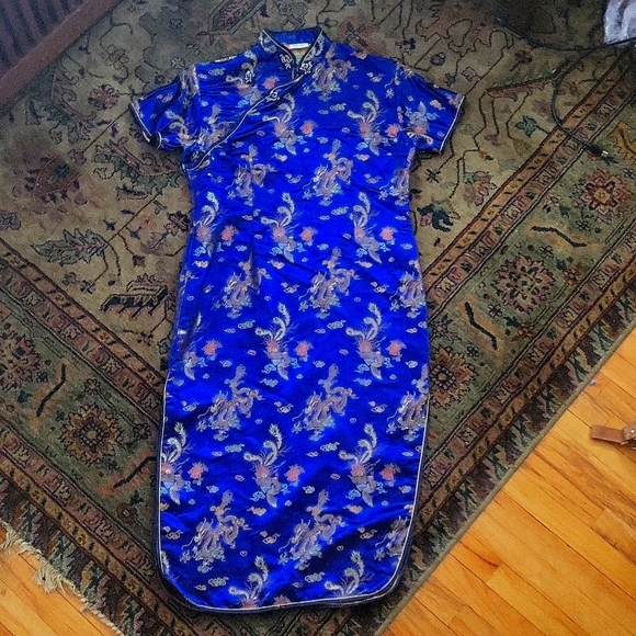 Wei Jiao Traditional Chinese Dress in 5XL - Picture 1 of 4